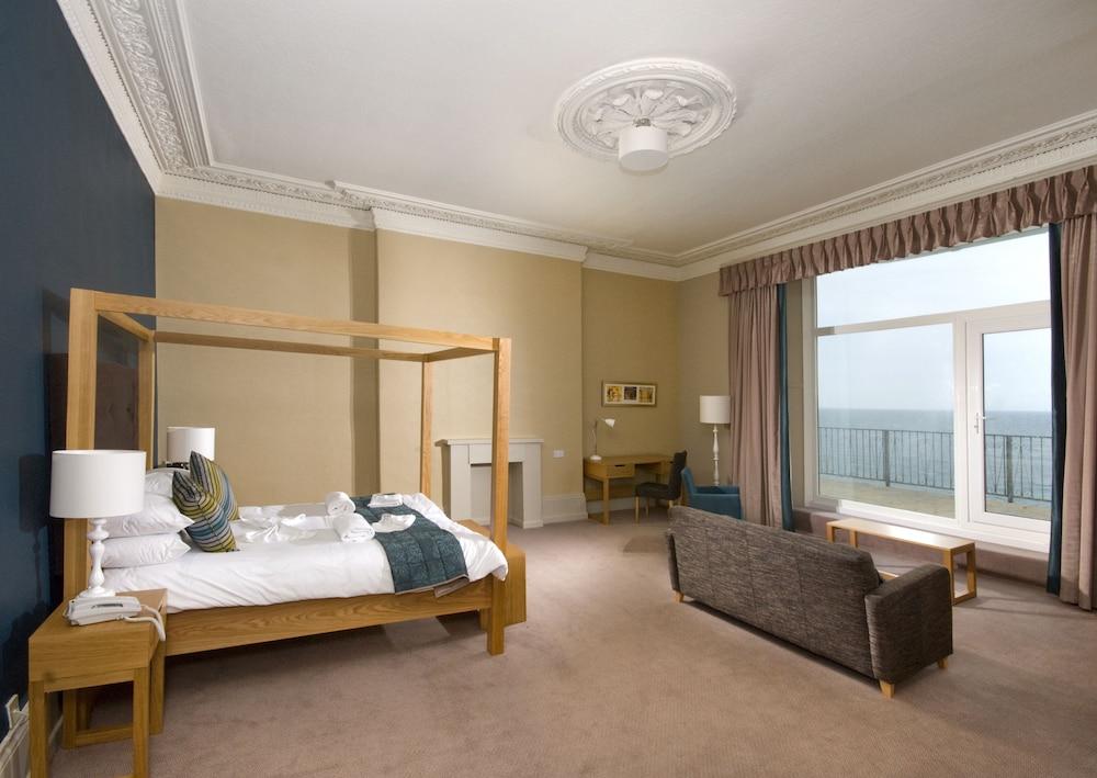 The Grand Atlantic Отель 3*